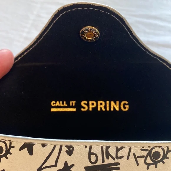 Call It Spring Sunglass Case - Picture 4 of 5